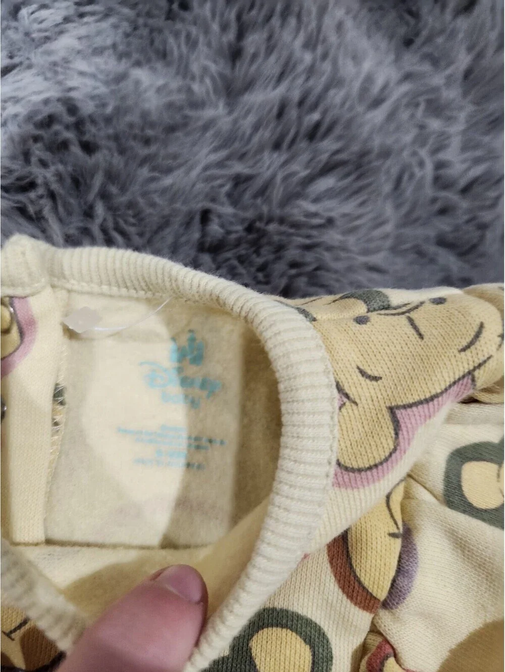Disney Winnie The Pooh Sweatshirt Baby 6-9 Months